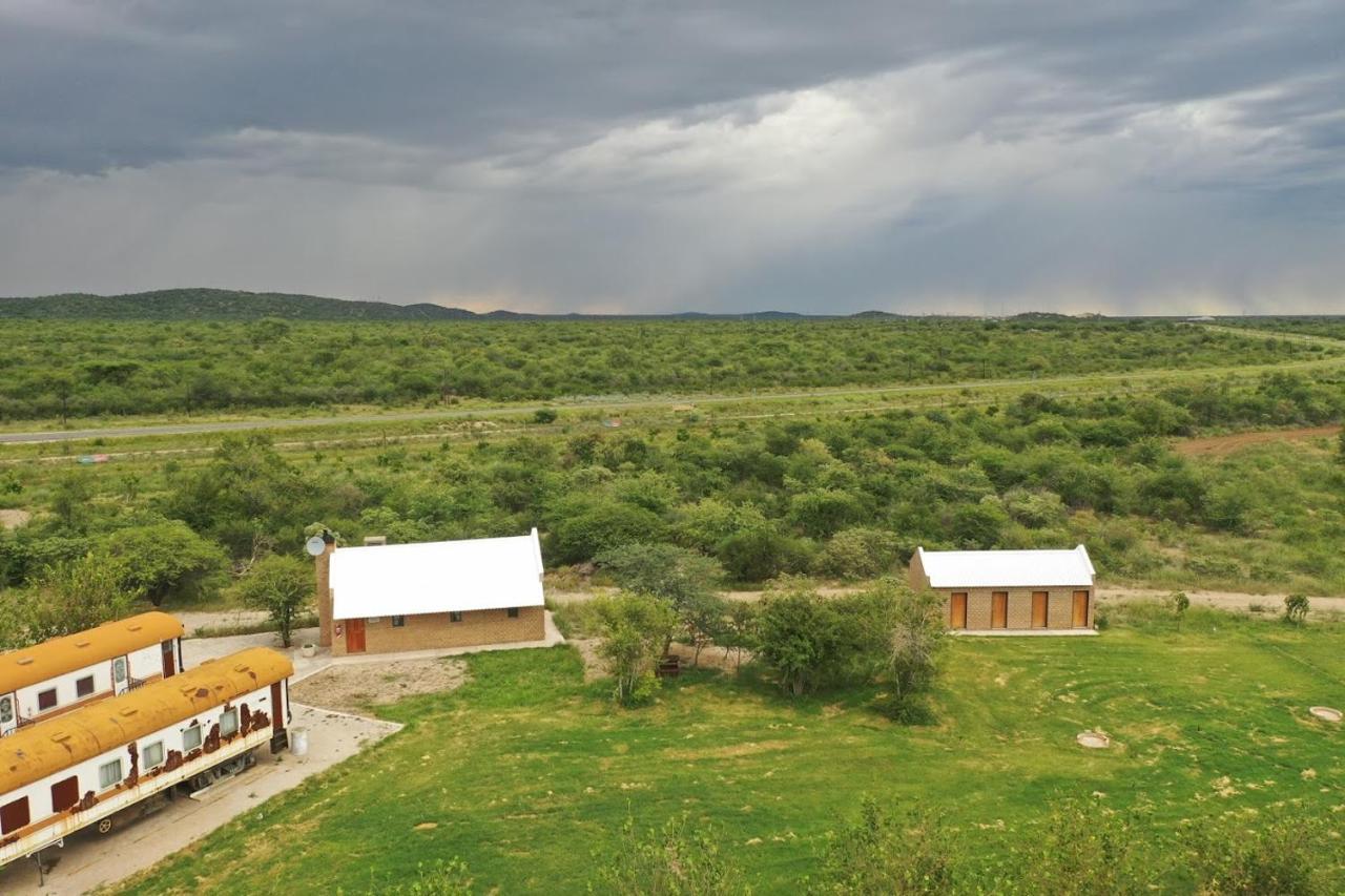 Conductor'S Inn Tsumeb Exterior photo